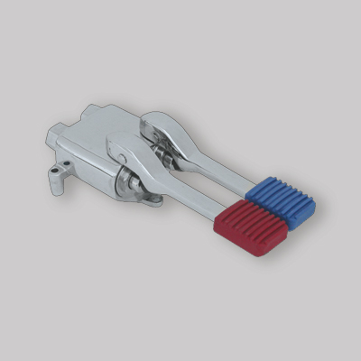 RUBINETTO A PEDALE UNIVERSO 2 vie