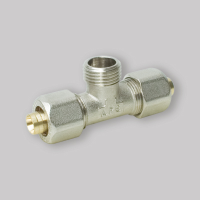 RACCORDO TEE MASCHIO A COMPRESSIONE PER MULTISTRATO APE 20 x 1/2" x 20