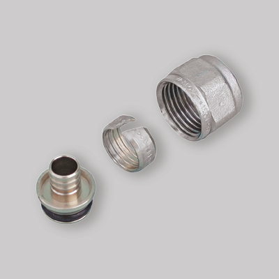 ADATTATORE TUBO PLASTICA CON CALOTTA FAR 15 x 2,5