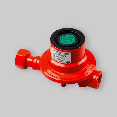 REGOLATORE A BASSA PRESSIONE BP1903 VT CON RACCORDO Kg 4
