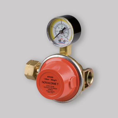 RIDUTTORE DI ALTA PRESSIONE APZ 250 CON MANOMETRO Kg 25-30