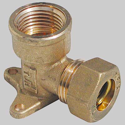 GOMITO CON FLANGIA 3 FORI O-RING TIEMME 16 x 1/2
