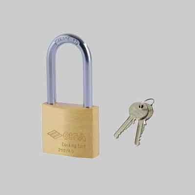 LUCCHETTO AD ARCO LUNGO 'LOCKING LINE' CISA mm 40