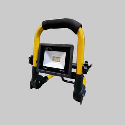 PROIETTORE A LED PORTATILE CON SUPPORTO PIEGHEVOLE 'IDEAL STAR' 50W - 4250 lumen - 6000K